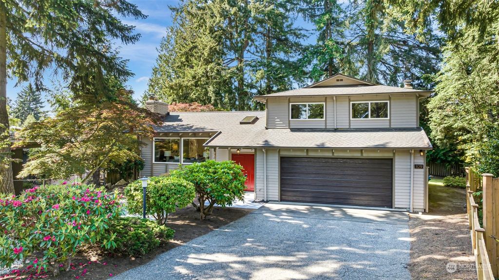 Photo of 109 NW 178th Street, Shoreline, WA 98177 (MLS # 2075980)