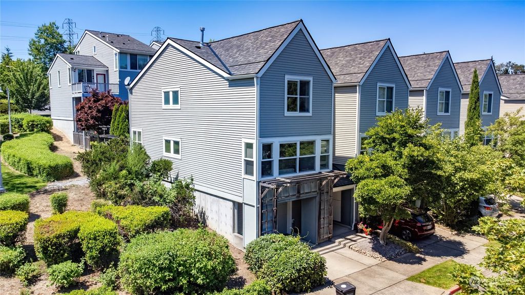 Photo of 6729 35th Place S, Seattle, WA 98118 (MLS # 2281303)