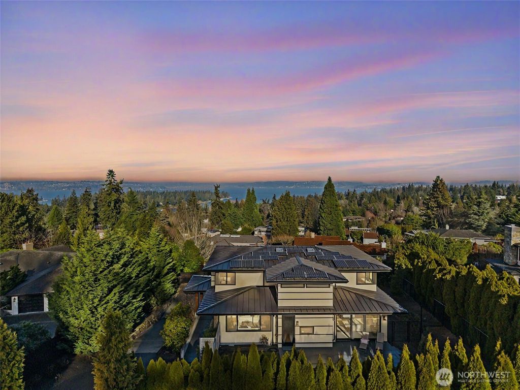 Photo of 9120 NE 25th Place, Clyde Hill, WA 98004 (MLS # 2377948)