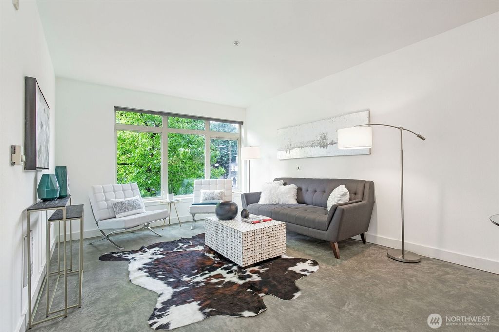 Photo of 1610 Belmont Avenue #402, Seattle, WA 98122 (MLS # 2430776)