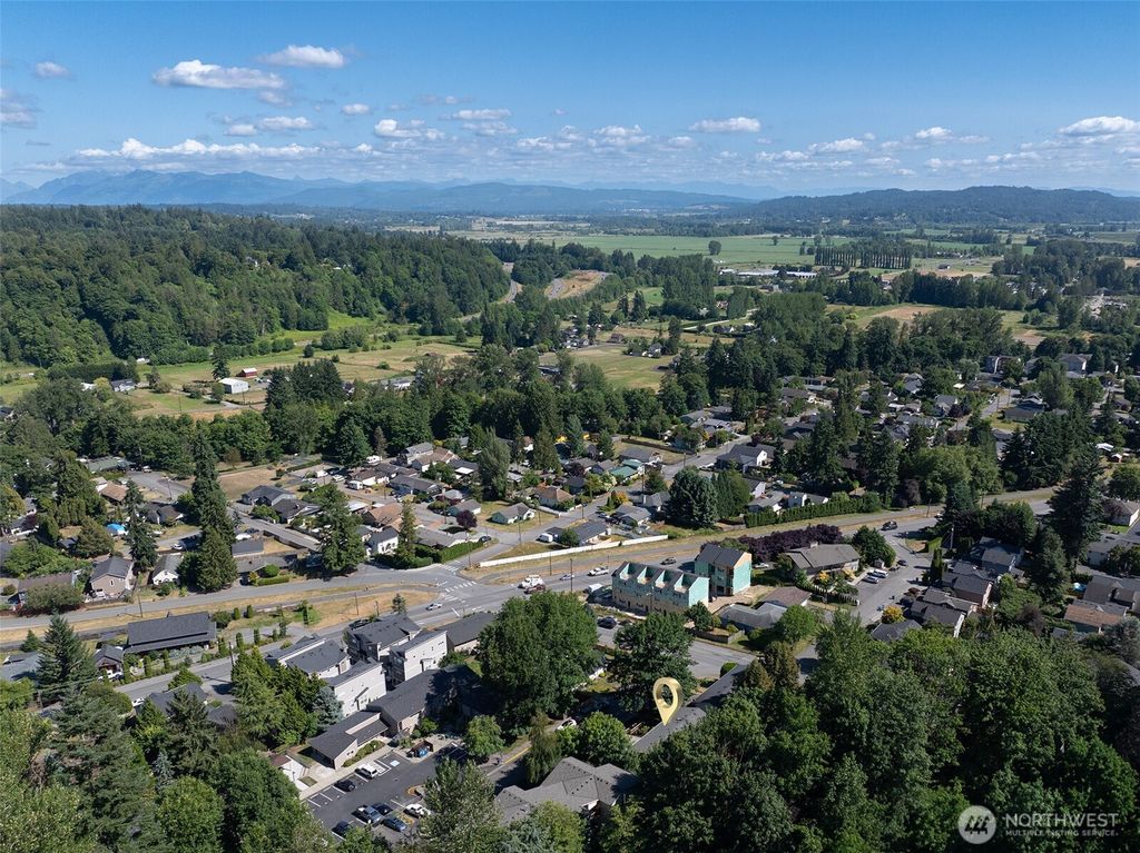 Photo of 1004 McDonald Avenue, Snohomish, WA 98290 (MLS # 2403323)