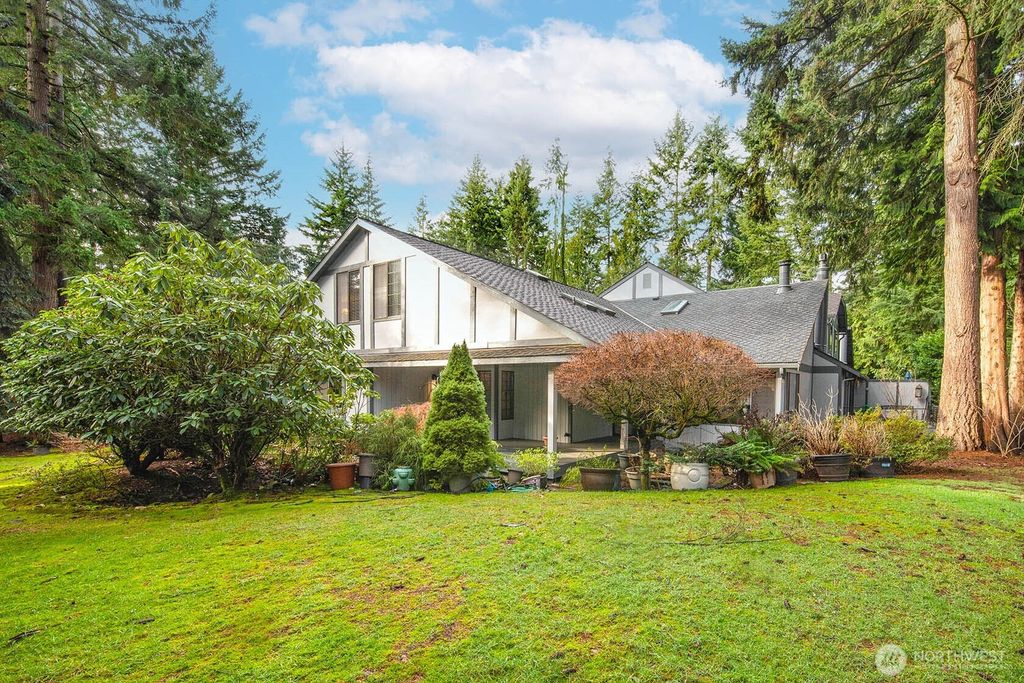 Photo of 1805 Village Green Drive #20, Mill Creek, WA 98012 (MLS # 2464175)