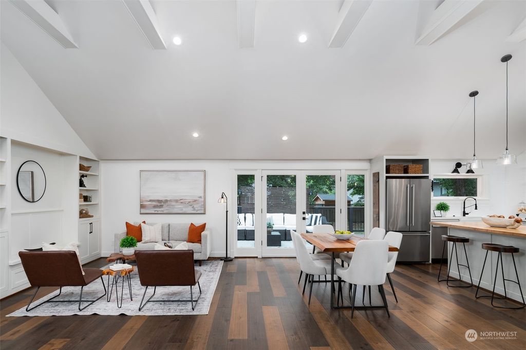 Photo of 3026 NE 195th Street, Lake Forest Park, WA 98155 (MLS # 2280128)