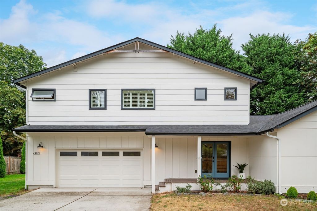 Photo of 3026 NE 195th Street, Lake Forest Park, WA 98155 (MLS # 2280128)