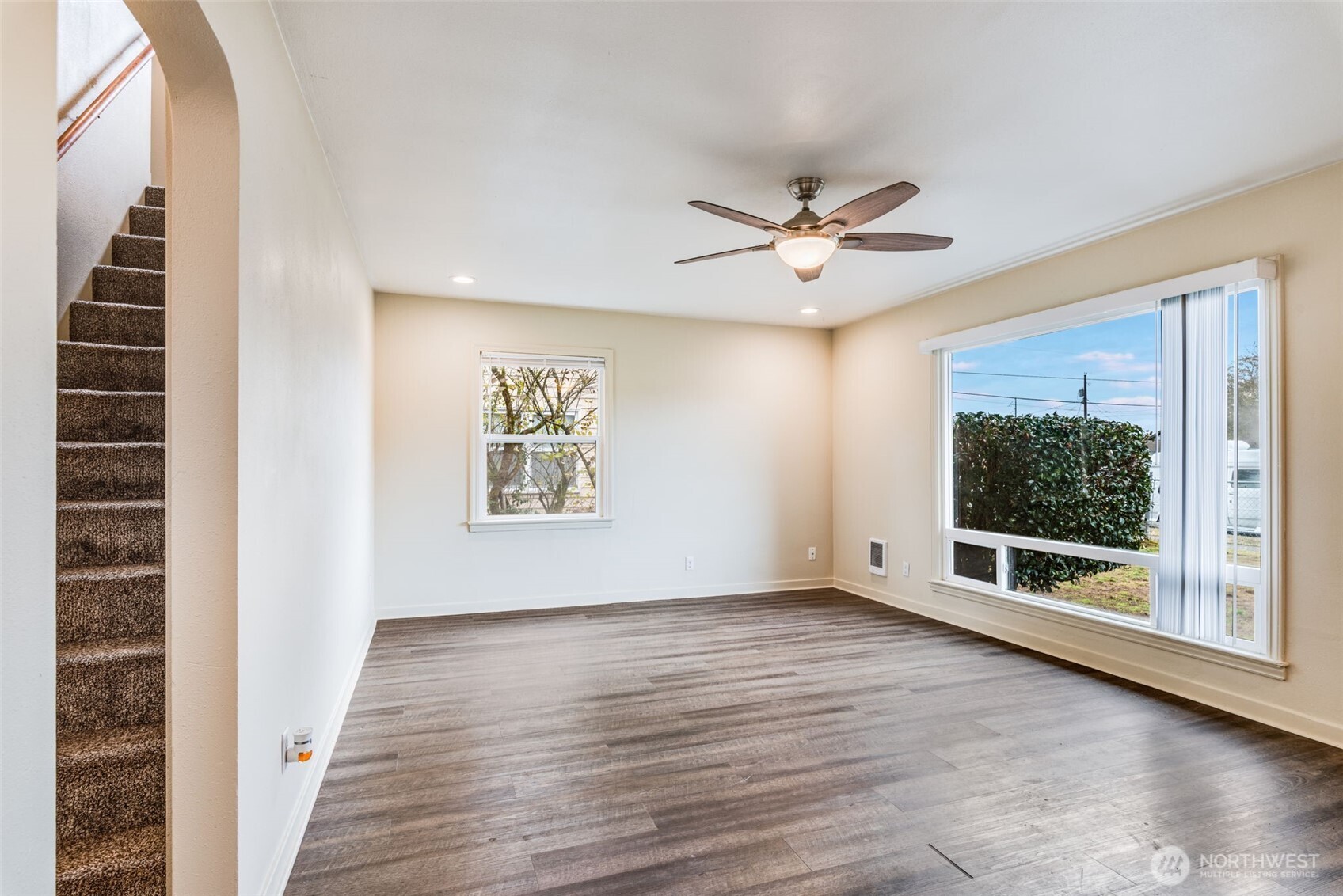 6841 S Wapato Street