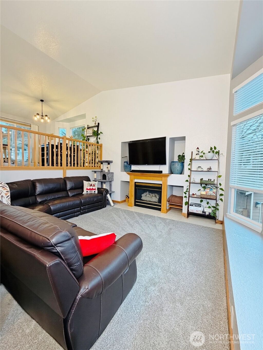 Photo of 9817 12th Place NE, Lake Stevens, WA 98258 (MLS # 2464460)