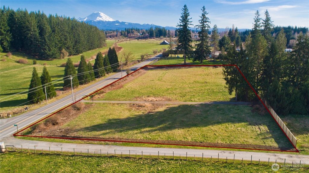 Photo of 37901 212th Avenue SE, Auburn, WA 98092 (MLS # 2421409)