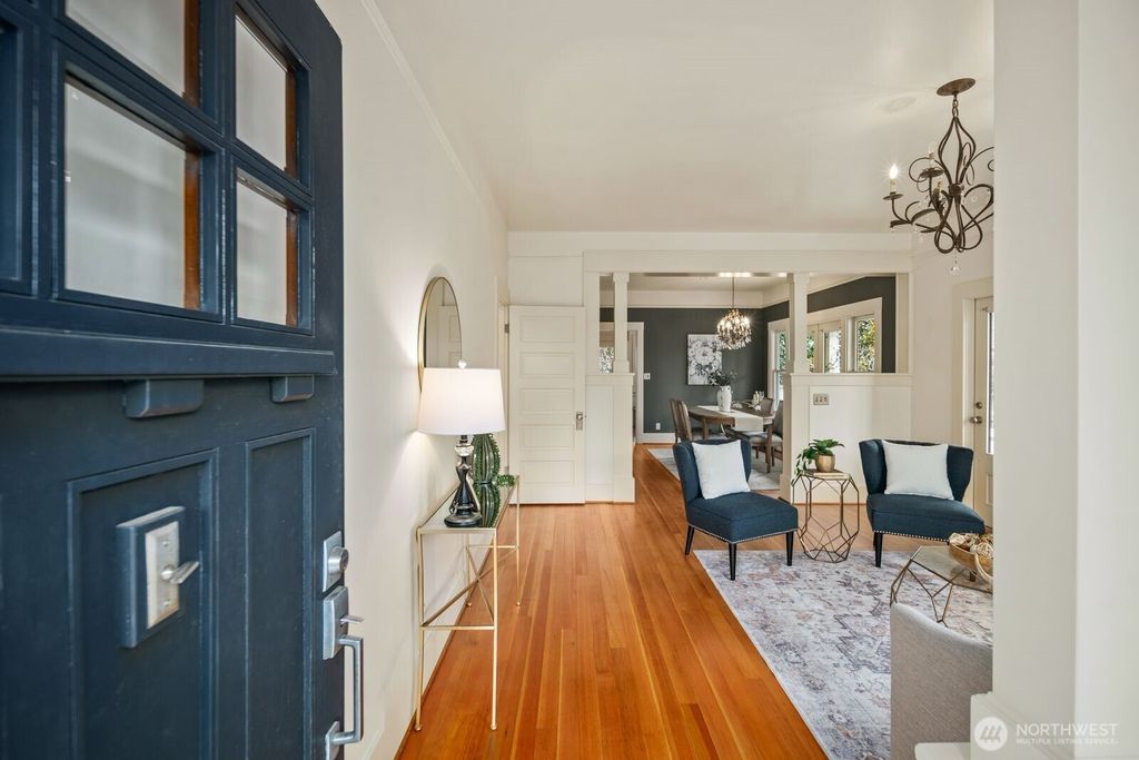 Photo of 6032 31st Street NE, Seattle, WA 98115 (MLS # 2480782)