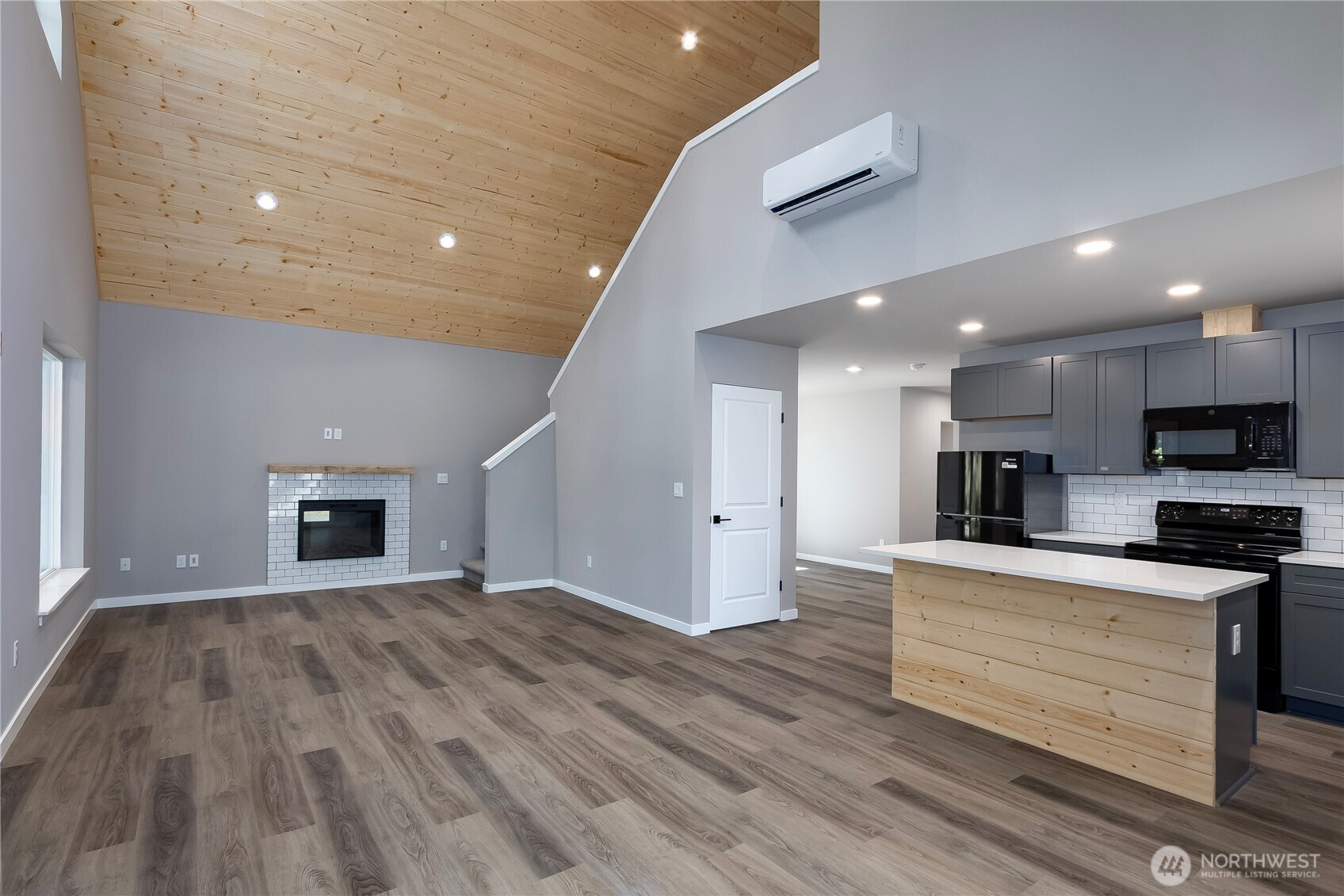 129 Slalom Way