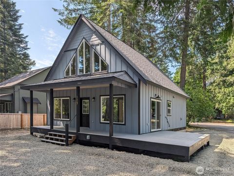 129 Slalom Way Packwood WA 98361