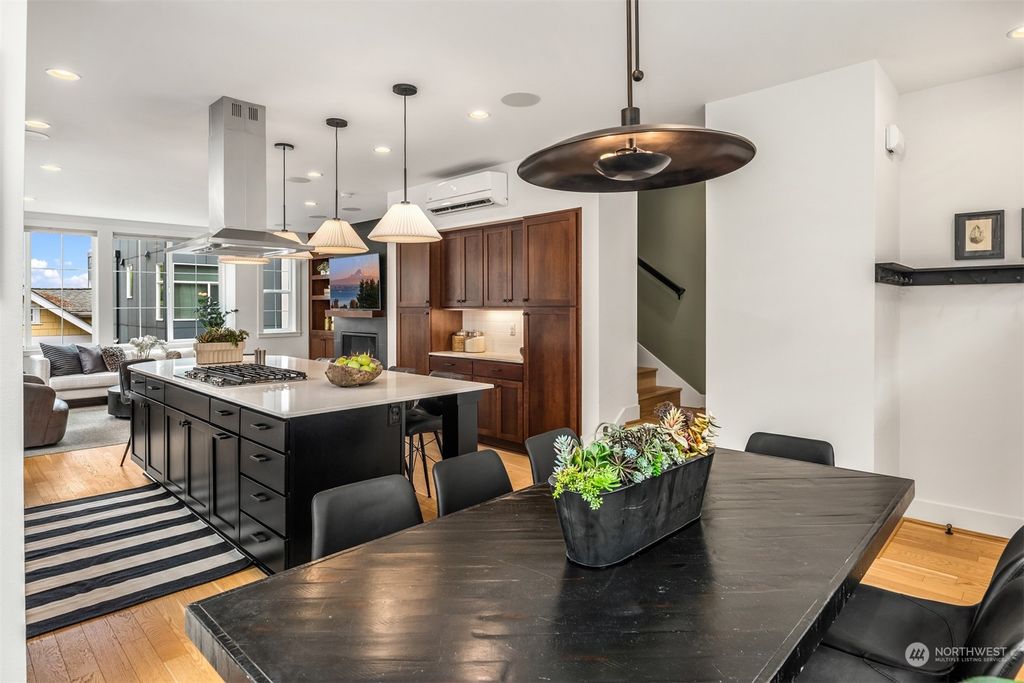 Photo of 2130 10th Avenue W #30, Seattle, WA 98119 (MLS # 2150352)