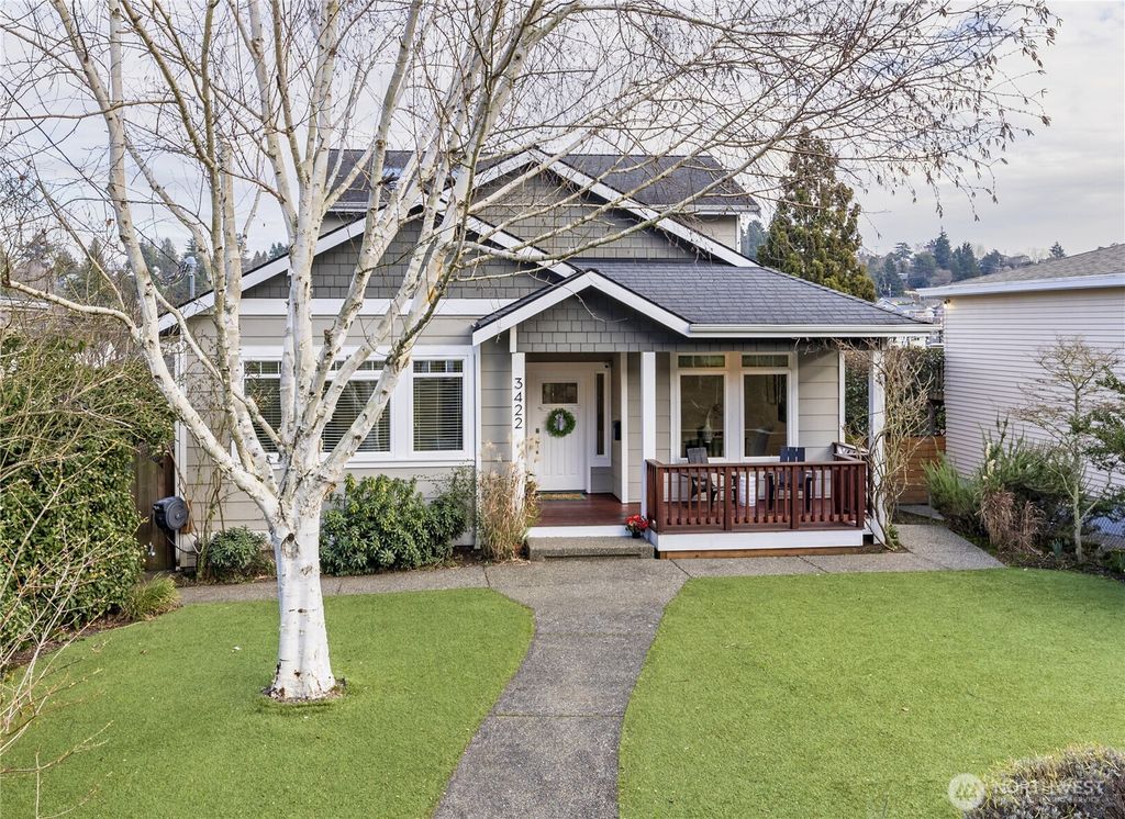 Photo of 3422 35th Avenue W, Seattle, WA 98199 (MLS # 2469504)