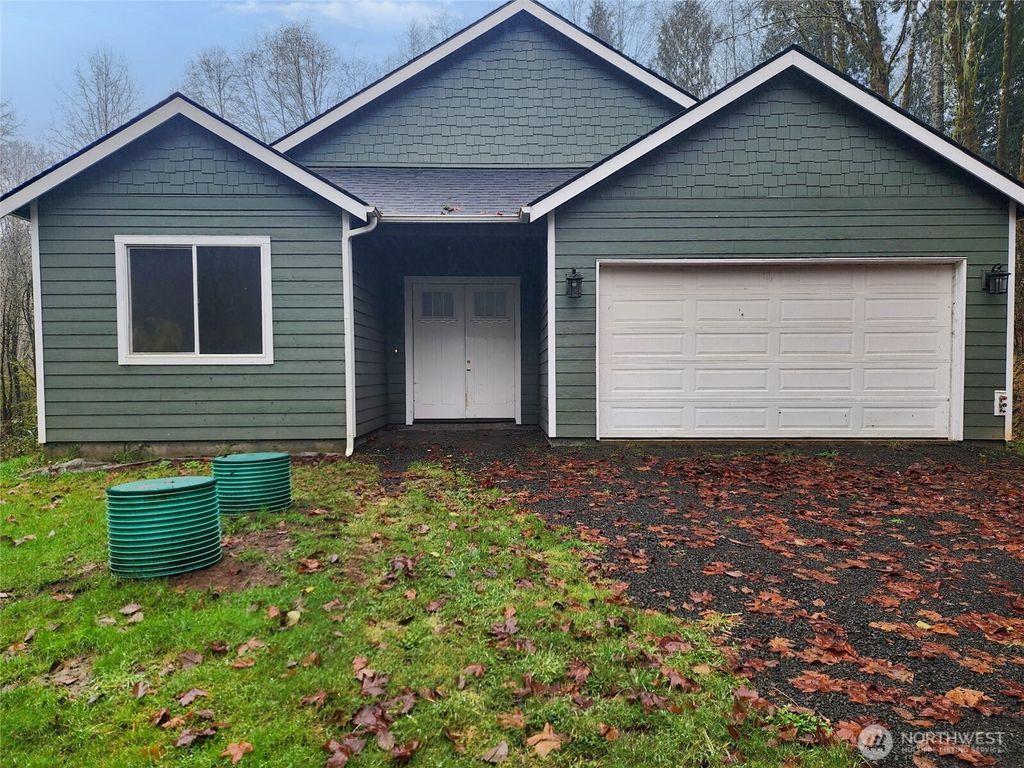 Photo of 164 Menlo Drive, Longview, WA 98632 (MLS # 2463983)