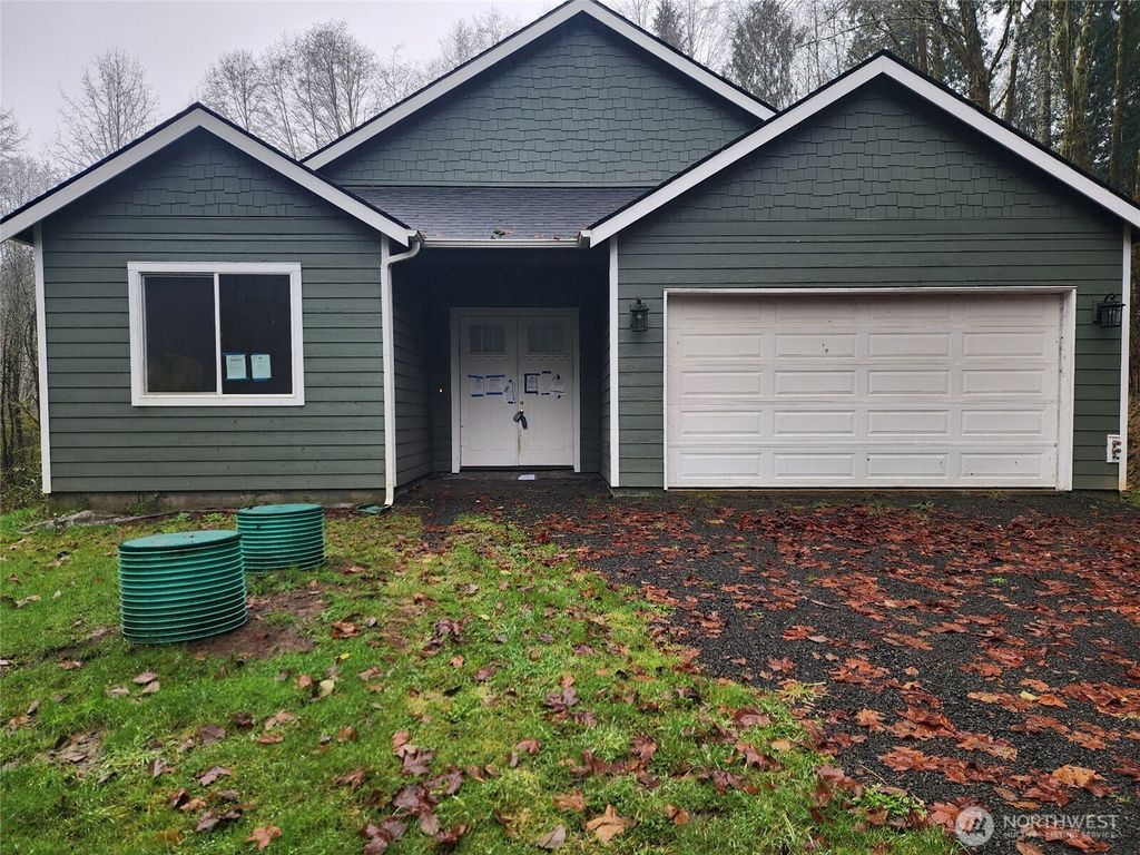 Photo of 164 Menlo Drive, Longview, WA 98632 (MLS # 2463983)