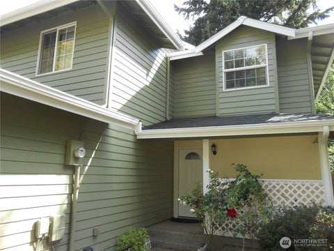 Photo of 4410 4408 Quail Drive SE, Lacey, WA 98503 (MLS # 2547510)
