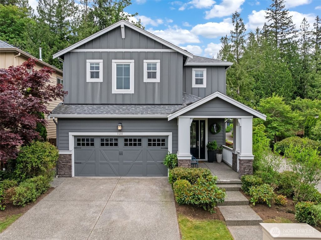Photo of 1601 NE Falls Drive, Issaquah, WA 98029 (MLS # 2529884)