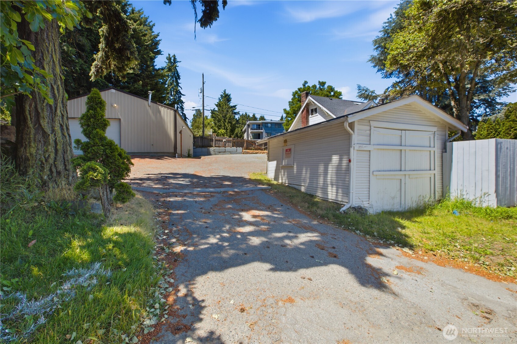 13025 Ambaum Boulevard SW