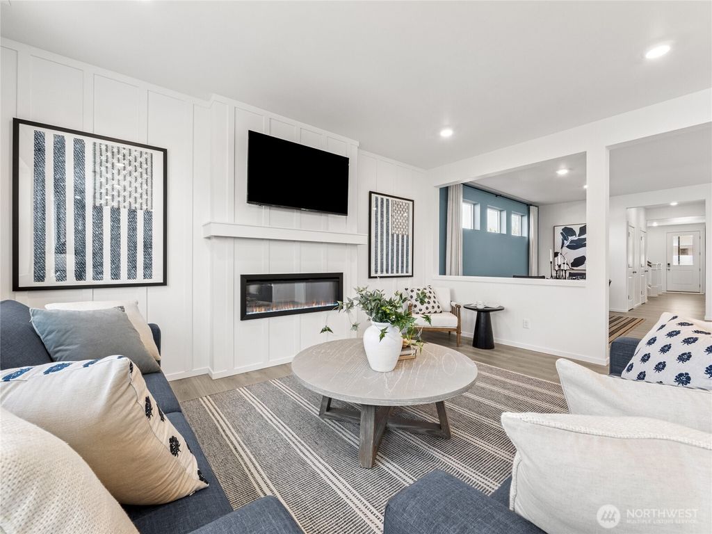 Photo of 14718 59th Avenue E #4, Puyallup, WA 98375 (MLS # 2495941)