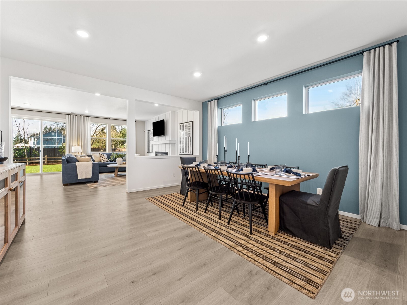 14718 59th Avenue E 4