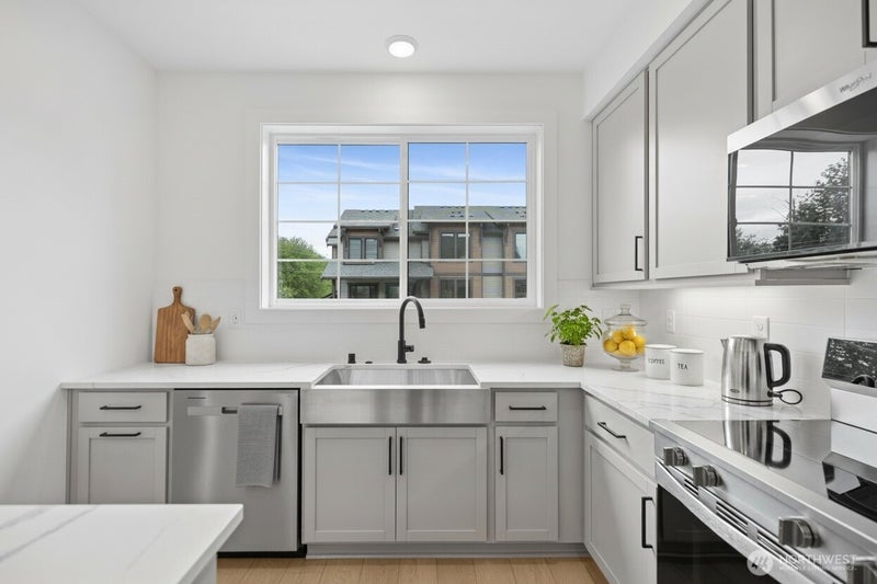 1191 Waterfall Way SE 1703