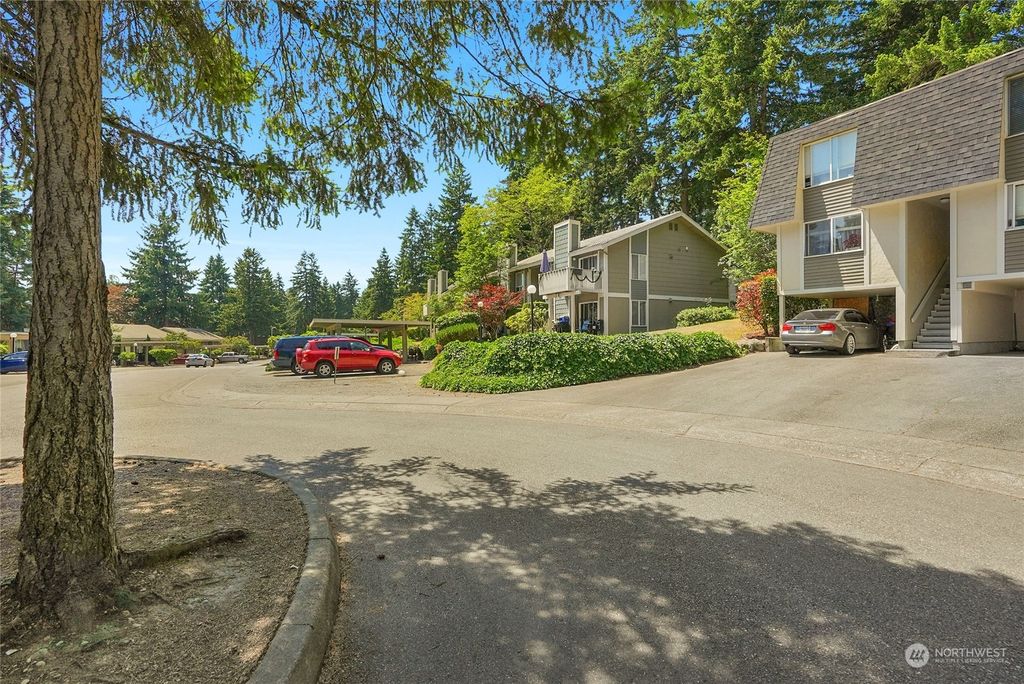 Photo of 34214 1st Place S, Federal Way, WA 98003 (MLS # 2131380)