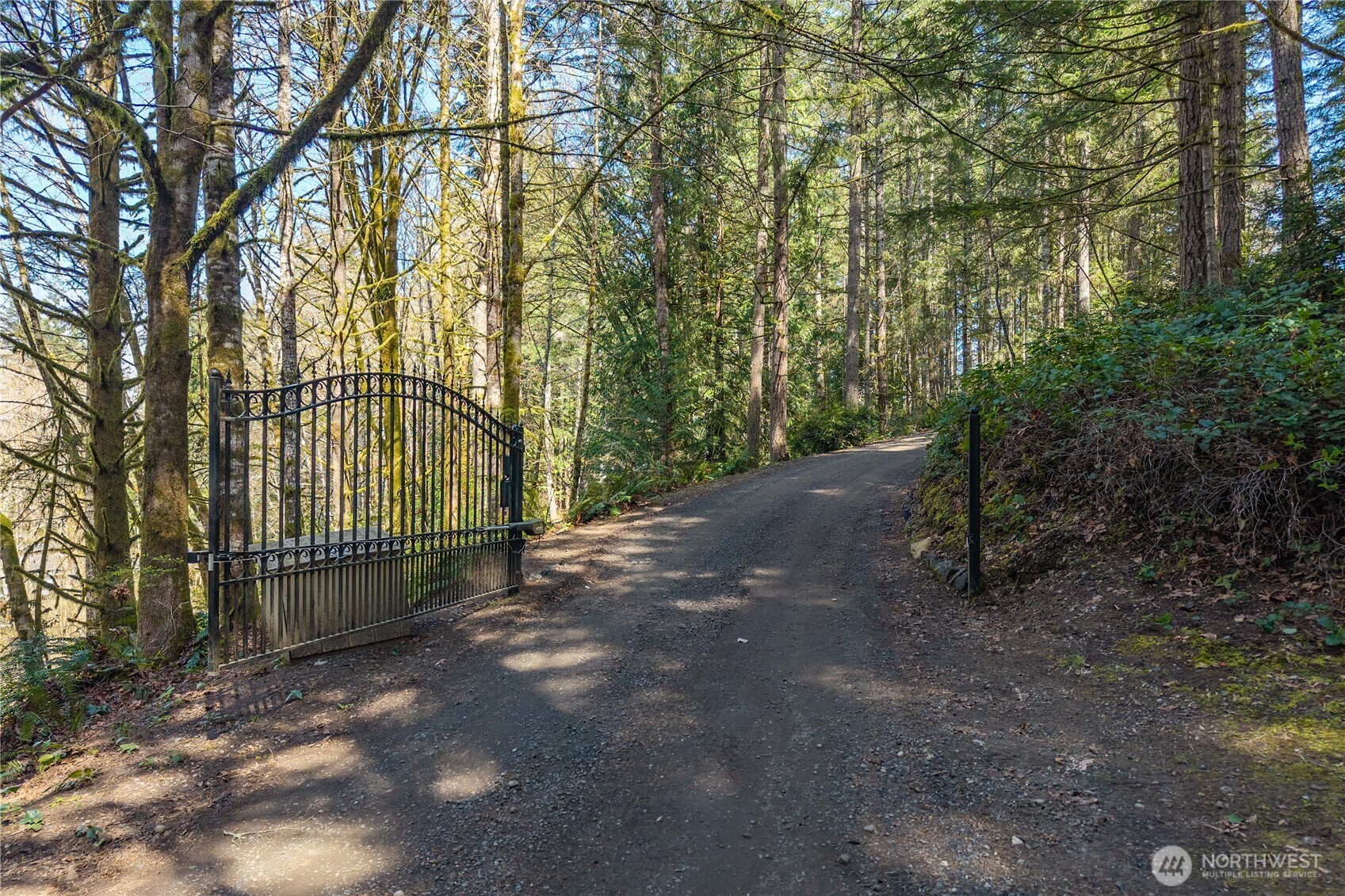 3057 SE Spring Creek Road