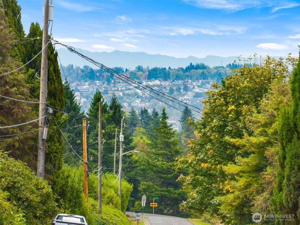 Photo of 7652 S 135th Street, Seattle, WA 98178 (MLS # 2444324)
