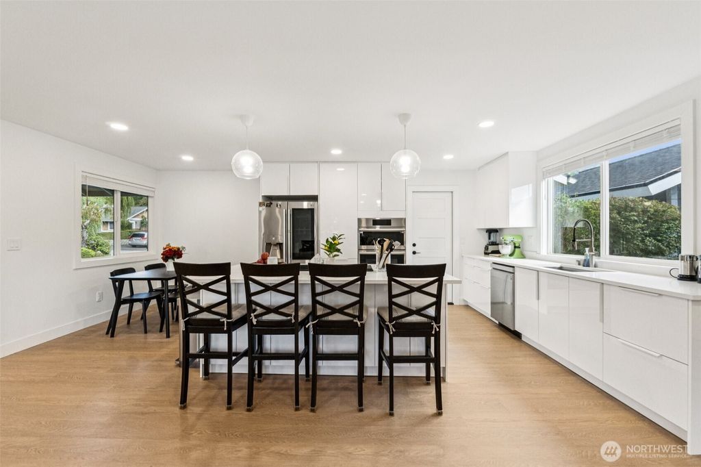 Photo of 14803 113th Avenue NE, Kirkland, WA 98034 (MLS # 2435392)