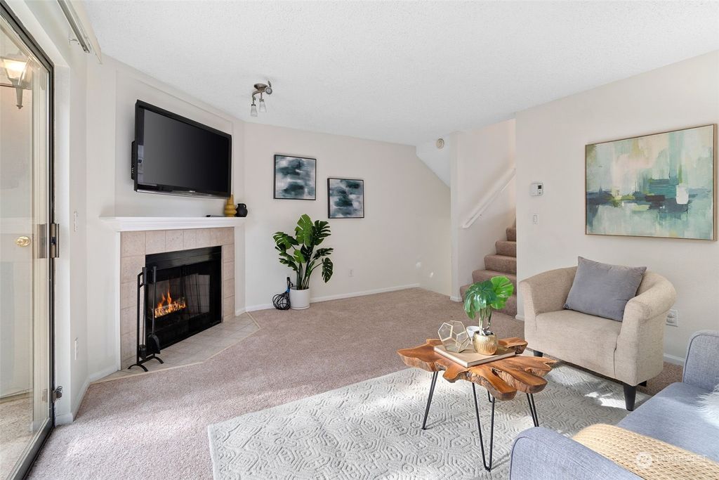 Photo of 4018 S 158th Street #F, Tukwila, WA 98188 (MLS # 2040378)
