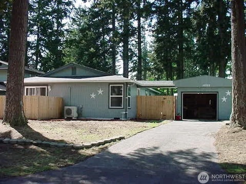 Photo of 12522 106th Avenue Ct E, Puyallup, WA 98374 (MLS # 2597289)