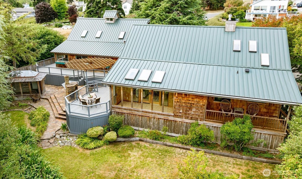 Photo of 195 Perry Drive, Coupeville, WA 98239 (MLS # 2556879)