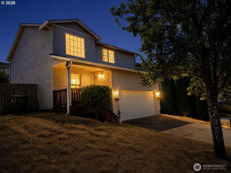 1209 W 32nd Circle