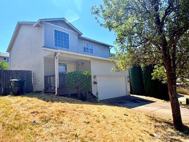 Photo of 1209 W 32nd Circle, Vancouver, WA 98660 (MLS # 2541602)