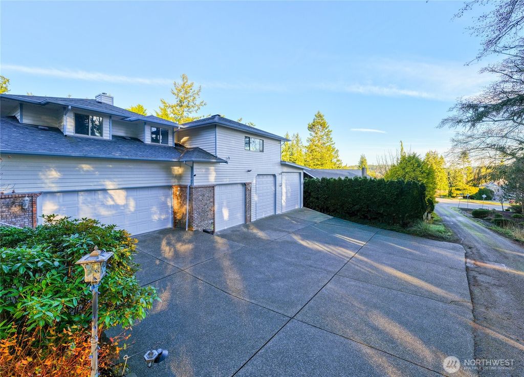 Photo of 2115 Fairway Lane, Oak Harbor, WA 98277 (MLS # 2469264)