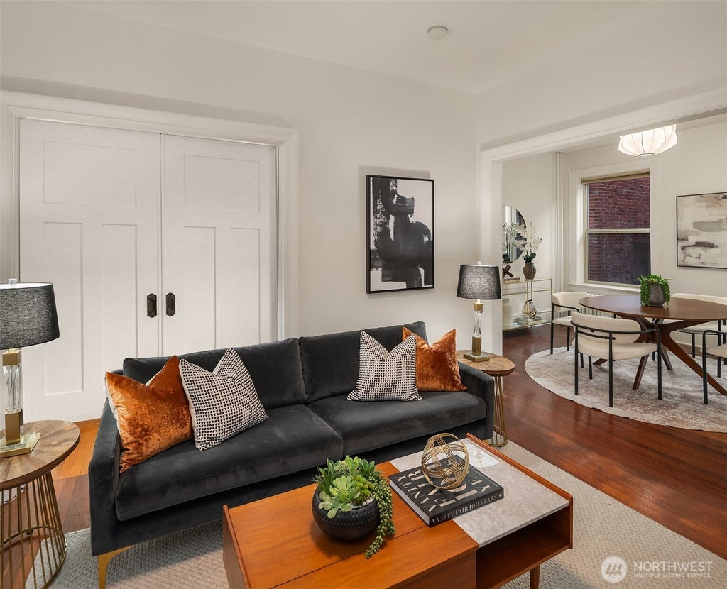 Photo of 129 Warren Avenue N #G, Seattle, WA 98109 (MLS # 2574079)