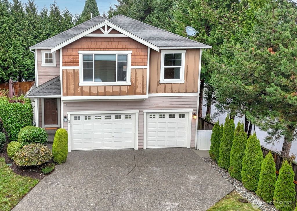 Photo of 13609 9th Place W, Everett, WA 98204 (MLS # 2453451)
