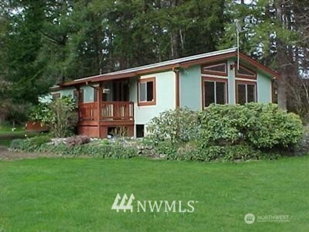 Photo of 90 NE Evergreen Drive, Tahuya, WA 98588 (MLS # 2531793)