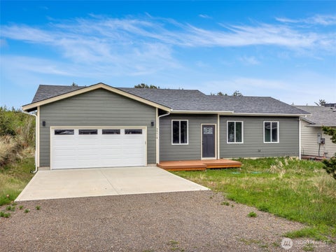 Photo of 31410 H Street, Ocean Park, WA 98640 (MLS # 2581772)