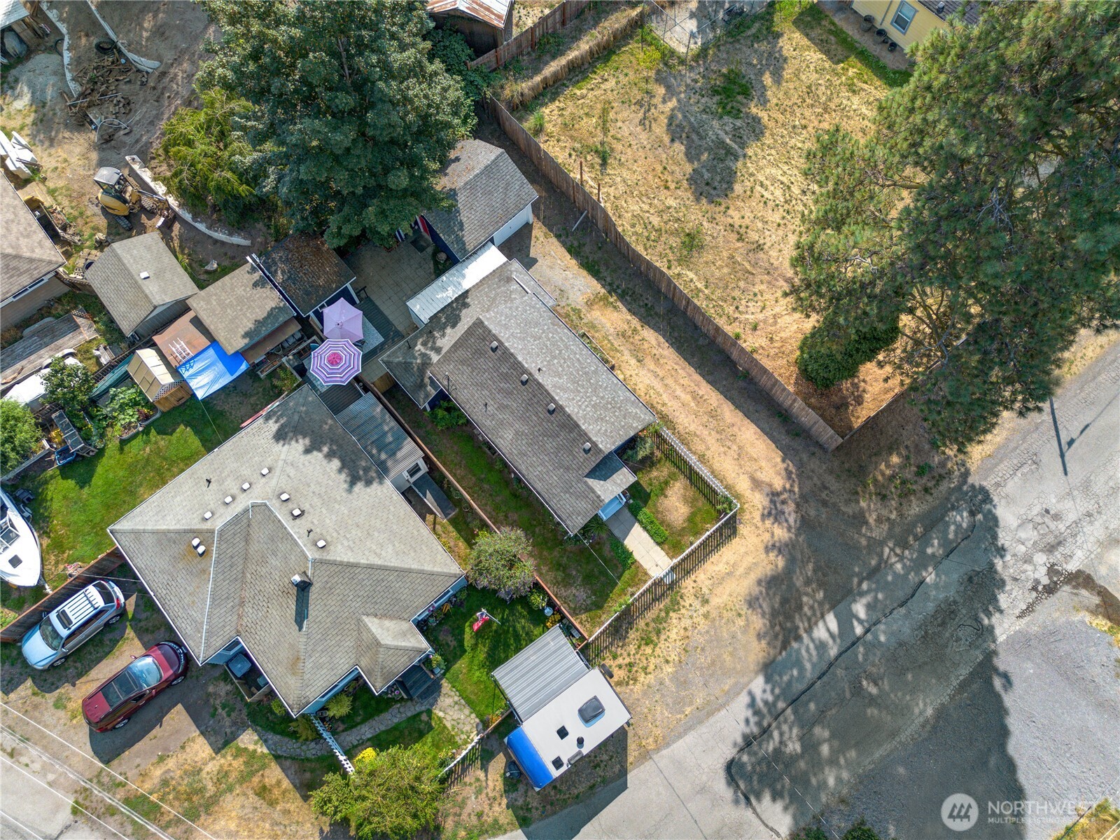 911 Hunt Avenue