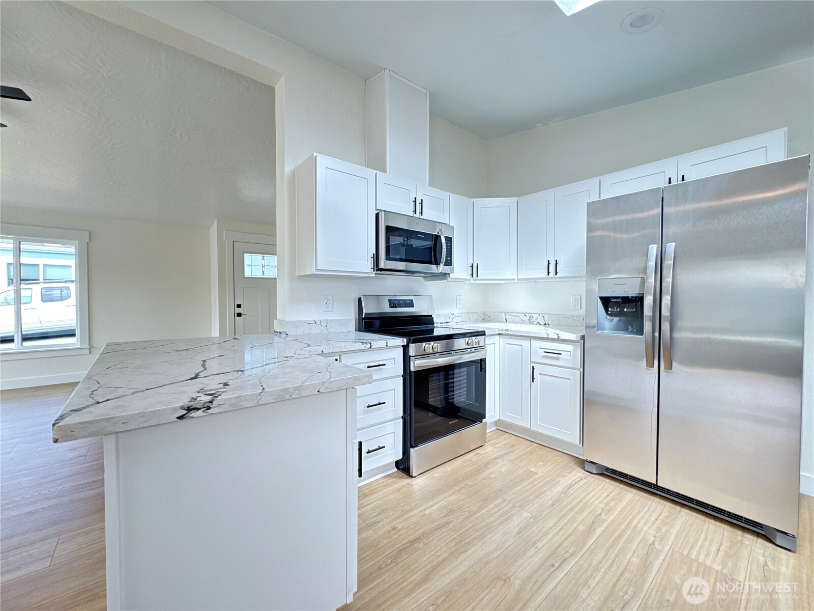 1821 75th Street E 5