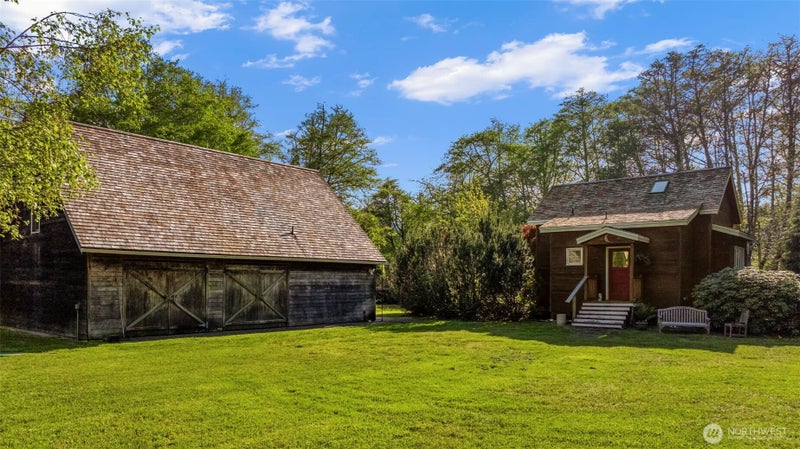 3404 Oysterville Road