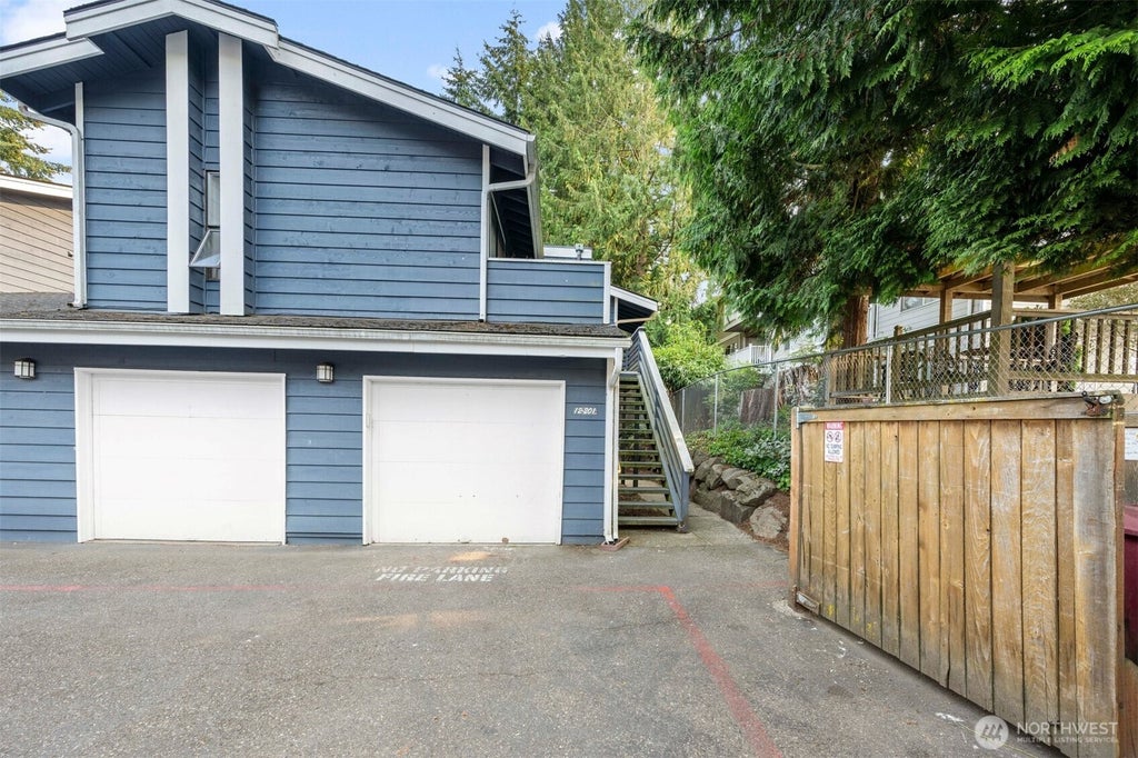 Photo of 8408 18th Avenue W, Everett, WA 98204 (MLS # 2569534)