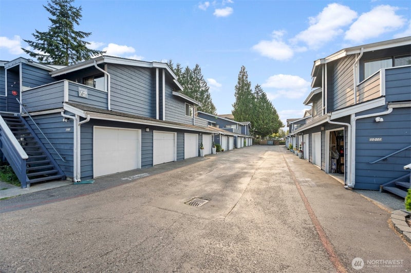 8408 18th Avenue W 12-101