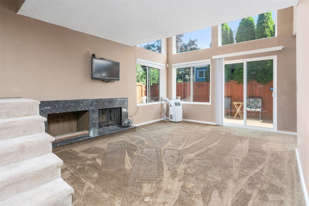 Photo of 8443 25th Avenue SW #B, Seattle, WA 98106 (MLS # 1976262)