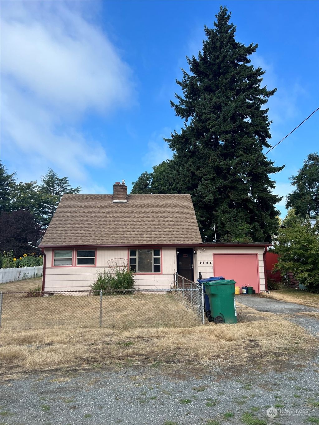 Photo of 9521 13th Avenue NW, Seattle, WA 98117 (MLS # 2162292)