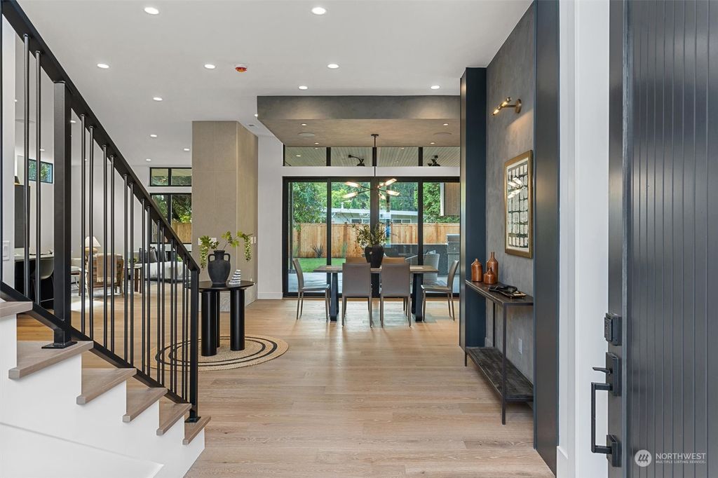 Photo of 16027 SE 8th Street, Bellevue, WA 98008 (MLS # 2279154)