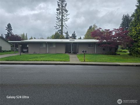 Photo of 610 - 612 Primrose Lane SE, Tumwater, WA 98501 (MLS # 2511648)