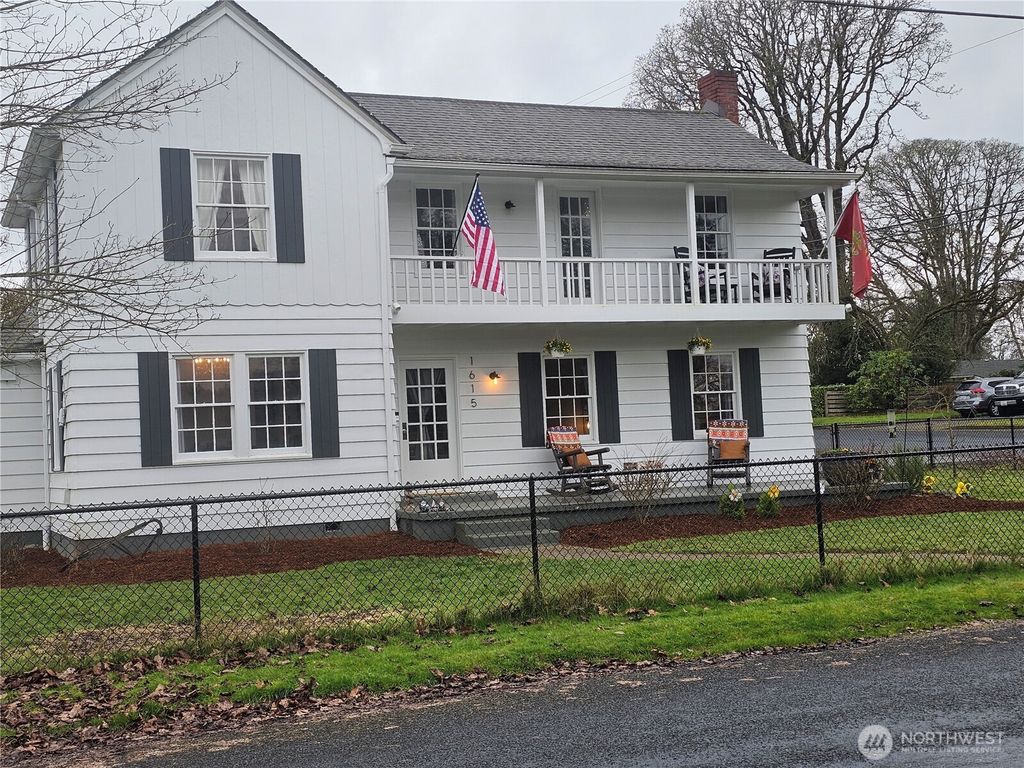 Photo of 1615 SW Snively Avenue, Chehalis, WA 98532 (MLS # 2482902)