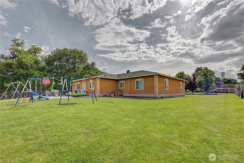 1811 Beam Road