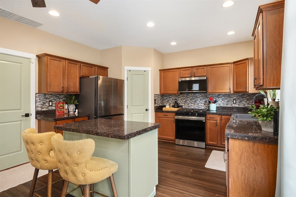 Photo of 3115 74th Drive NE, Marysville, WA 98270 (MLS # 2597466)